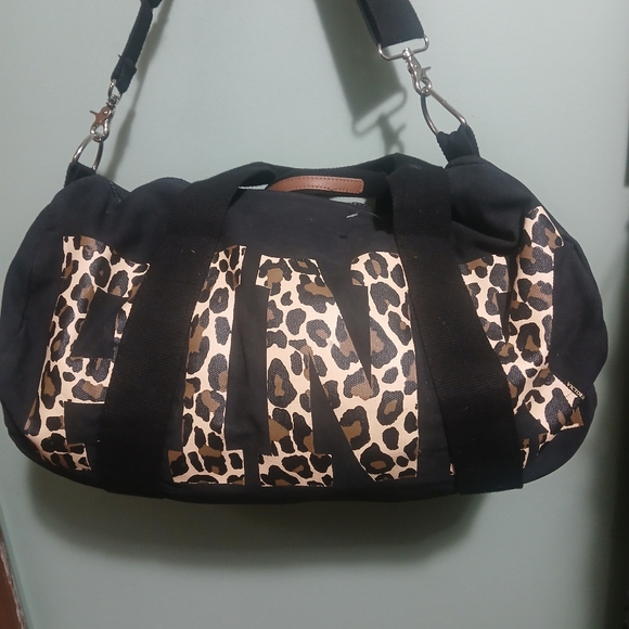 EUC Victoria's Secret Pink Duffel Large - Picture 2 of 6